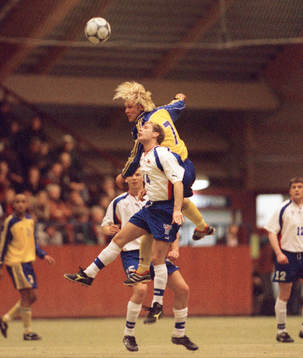 Bläddra bland fler bilder av Fotboll, Sverige - Färöarna
