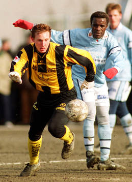 Peter Ijeh, Malmö och Kim Källström, Häcken