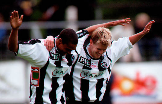 Daniel Nannskog gjorde 2-0. Två måsar! Målgest