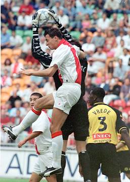 Zlatan Ibrahimovic, Ajax, debut