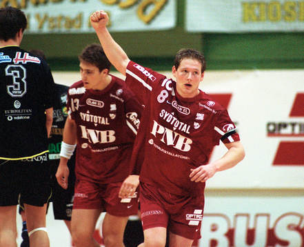 Stian Tönnesen, Ystad