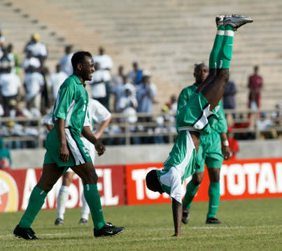 Så lycklig han blev, matchhjälten Julius Aghahowa, Nigeria