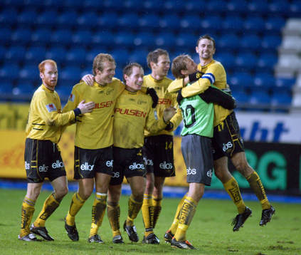 Elfsborg jublar över nytt kontrakt, fr.v. Magnus