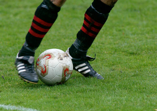 Boll, fötter, fotbollsskor