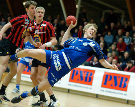 Lund. Handboll. H43 - Djurgården. Tobias Fält spär på