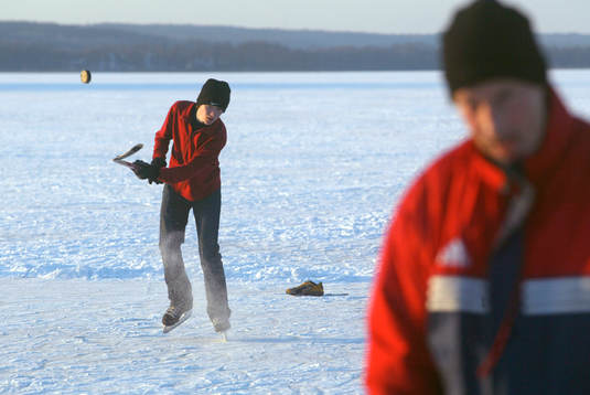 Finjasjön, sjö, is, ishockey, vinter, aktiviteter