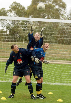 Fotboll, Dam, Sverige, Australia Cup. Målvaktsträning.