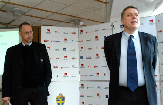 Lars-Lagerbäck och Tommy Söderberg förbundskapten,