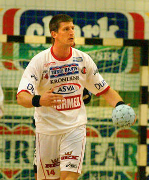 Daniel Kubes, Drott