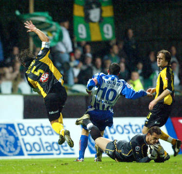 Ante Covic, målvakt, Hammarby. Räddning