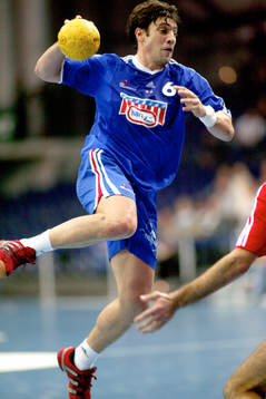 Bertrand Gilles, Frankrike