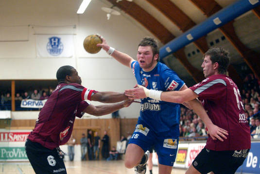 Vegard Samdahl, Skövde laddar