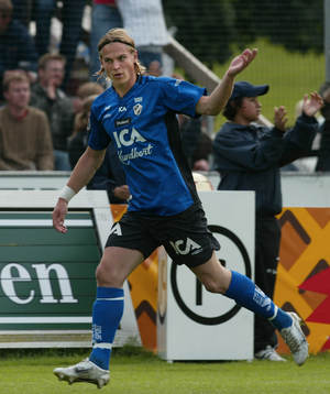 1-0 Markus Rosenberg
