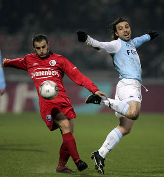 Sharbel Touma snurrar med Sebastian Pardo