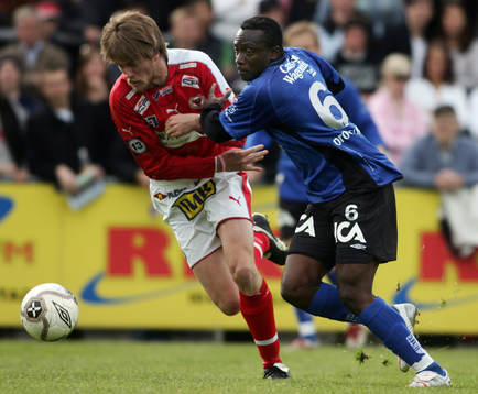 Fotboll. Allsvenskan. Halmstad - Kalmar. HalmstadsYaw Preko