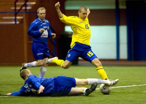Samuel Holmén, Sverige
