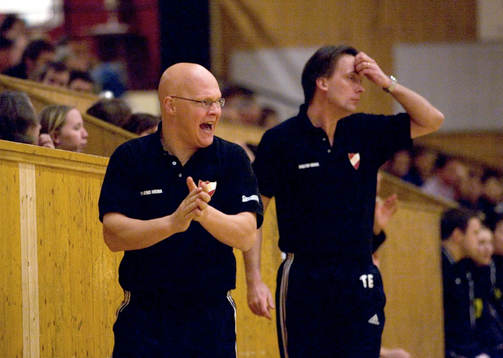 Niklas Andersson och Thomas Eriksson, tränare, Skånela