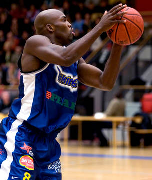 Derrick Tarver,  Solna Vikings