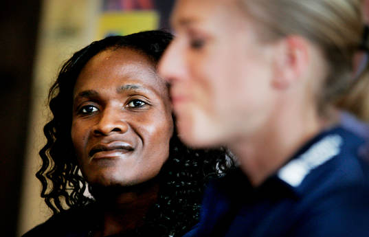 Kajsa Bergqvist, Sverige och Maria Mutola, Mozambique