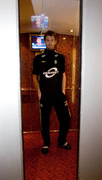 Fotboll,  Sverige, förhands. Andreas Isaksson