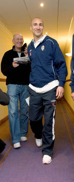 Fotboll,  Sverige, förhands. Henrik Larsson