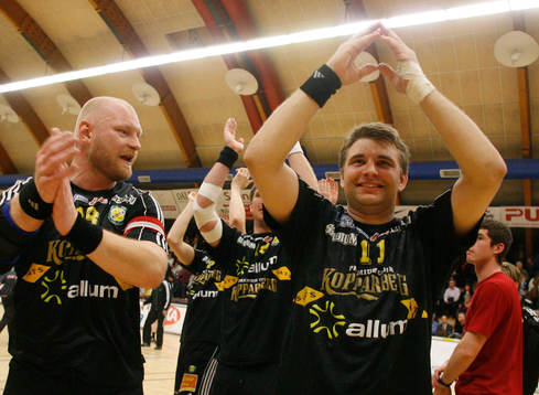 Sävehofs Peter Möller och Erik Fritzon jublar