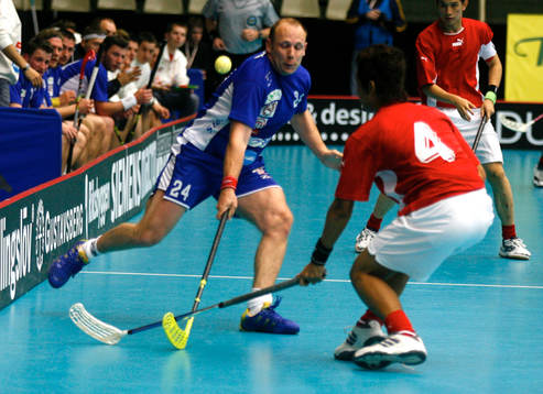 Innegbandy. VM. Singapore - Slovenien. Sloveniens Roland