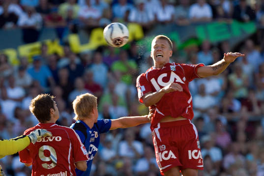 1-3, Pontus Wernbloom nickar in Niclas Alexanderssons