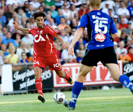 1-4, George Mourad, 2-målsskytten, laddar först med