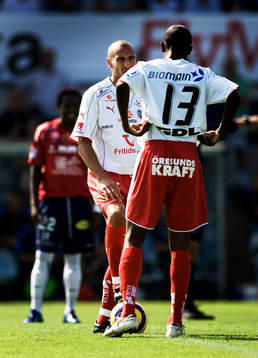 Henrik Larsson, Helsingborg och Luton Shelton