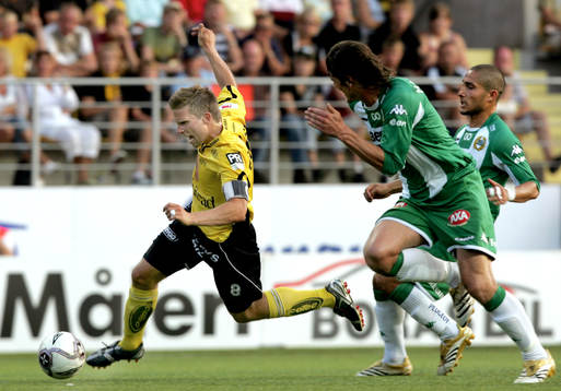 Anders Svensson, Elfsborg tar sig förbi Pablo Pinones