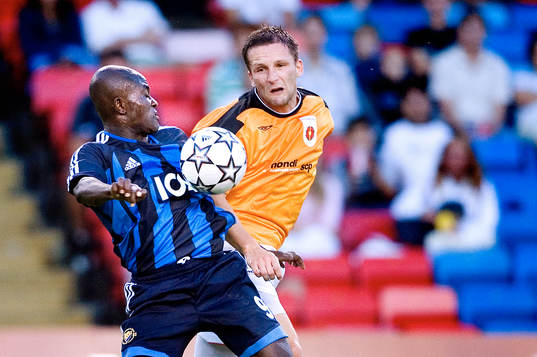 Jones Kusi Asare och Martin Laurinc