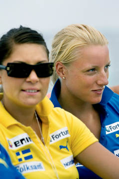 Daniela Lincoln Saavedra och Jessica Samuelsson, Sverige