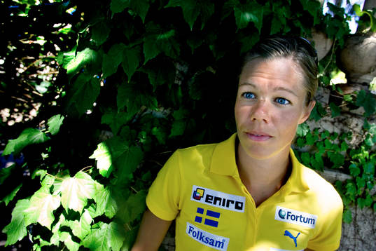 Hanna-Mia Persson, Sverige