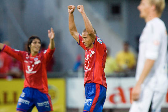 Henrik Larsson glad över målet