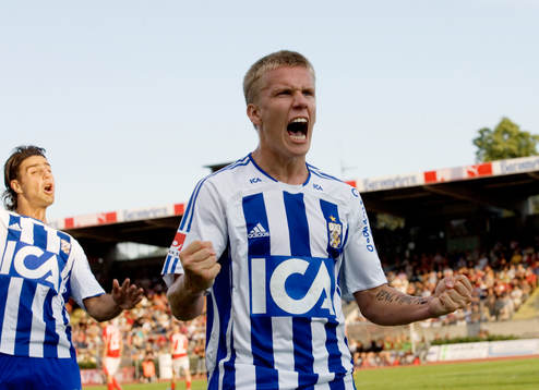 0-1 Pontus Wernbloom, som skriker ut sin glädje