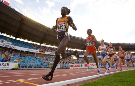 Lornah Kiplagat, Holland