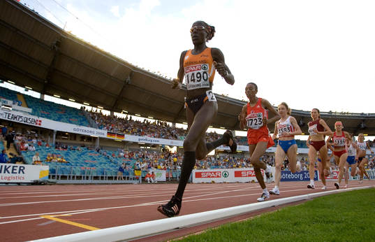 Lornah Kiplagat, Holland