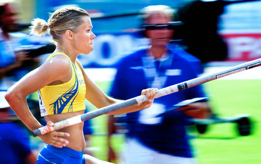 Hanna-Mia Persson, Sverige