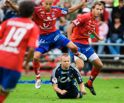 Henrik Larsson och Andreas Granqvist, Helsingborg stoppar