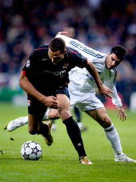 John Carew, Lyon, och José antonio Reyes, Real Madrid
