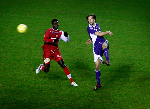 Max Von Schleebrügge, spelade med Anderlecht B-lag