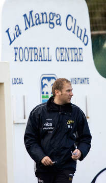 Guldtränaren Magnus Haglund i La Manga. Tränare