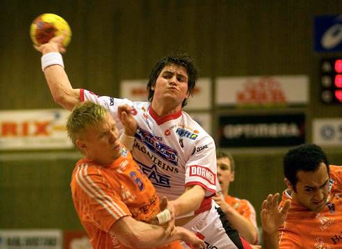 Drotts Robert Jangmo hårt trängd