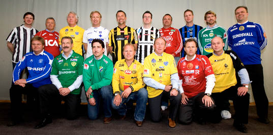Fotboll, upptaktsträff, Superettan, tränare, stående