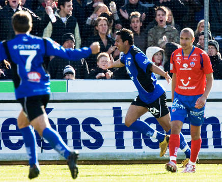 Emra Tahirovic jubel och Henrik Larsson
