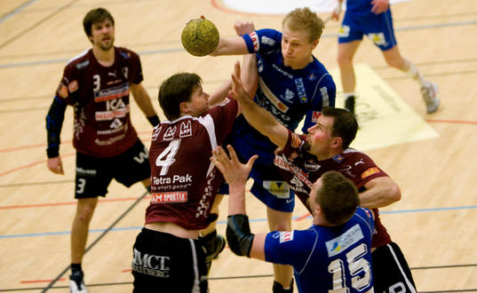 Joakim Larsson, Skövde