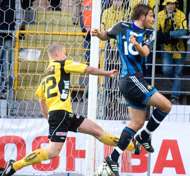 2-2, Mikael Dahlberg kvitterar med en skarvning