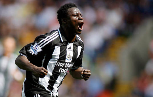 Obafemi Martins, Newcastle. Jubel