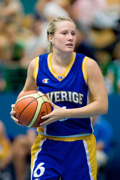 Frida Eldebrink, Sverige